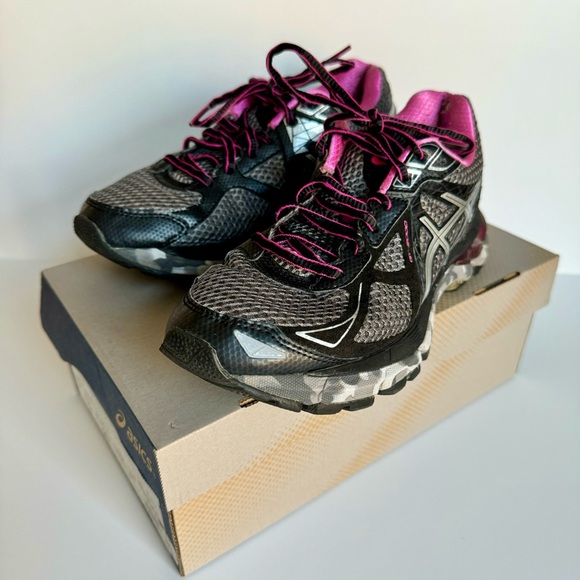 [asics] GT-2000 3 TRAIL running shoes size 7 charcoal/lighting/hot pink - Picture 1 of 12